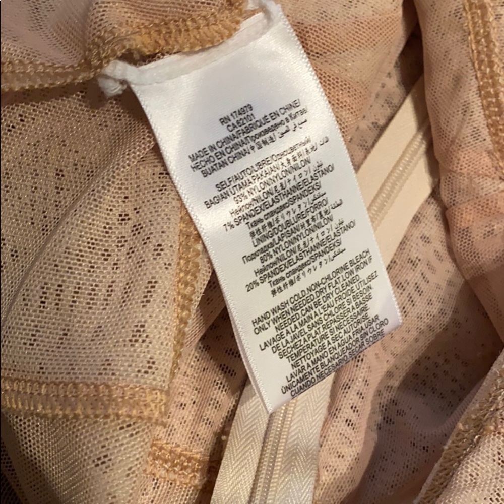 BCBG MAXAZRIA sleeveless dress top lace XS shirt​ - Picture 5 of 5